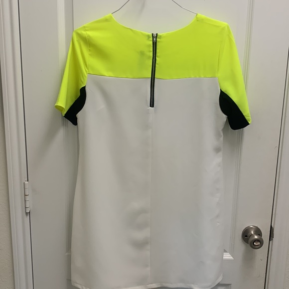 Color Block White Dress - Picture 3 of 5